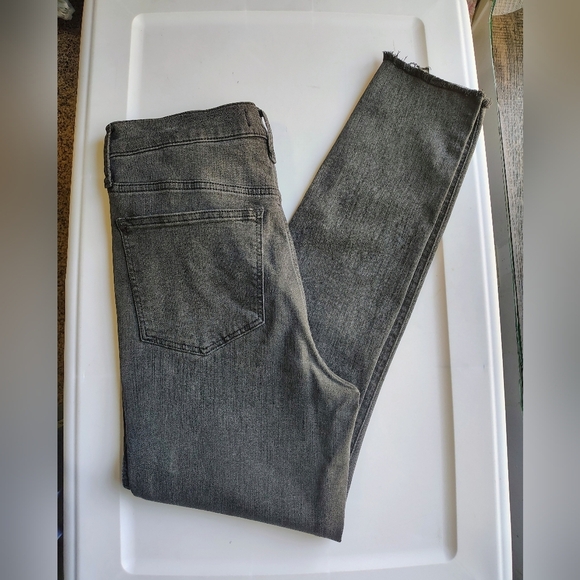 Madewell 10" high rise skinny jeans exposed button fly frayed Hem grey sz 27. - Picture 4 of 17